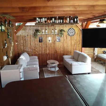 Hajni Vendeghaz Villa Kisapati