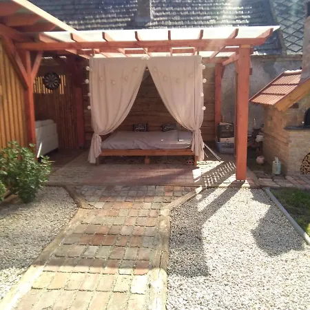 Hajni Vendeghaz וילה